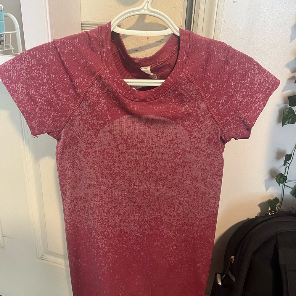 lululemon athletica swiftly tech size 2